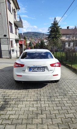 Maserati Ghibli cena 126000 przebieg: 100000, rok produkcji 2016 z Łobez małe 92